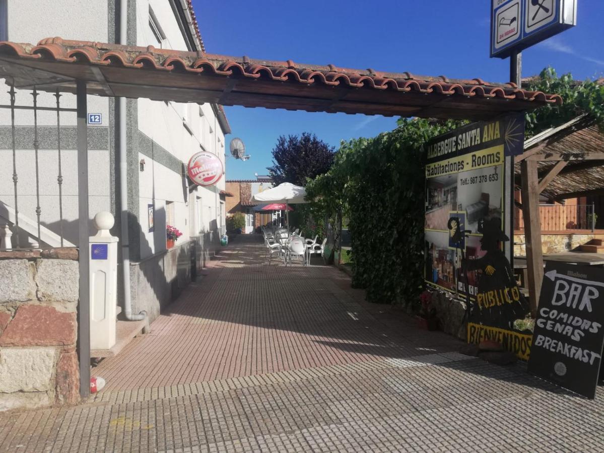 Albergue Santa Ana San Martin del Camino Exterior photo